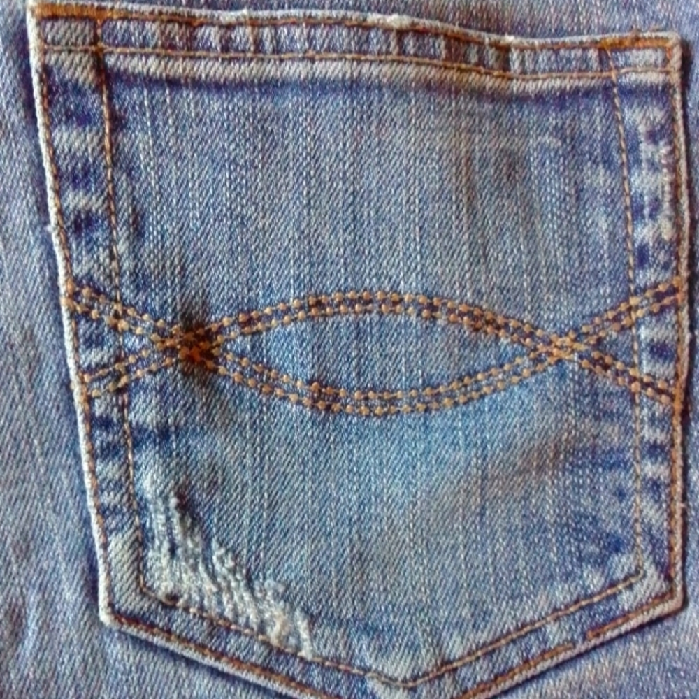 Abercrombie and Fitch Blue Denim Casual Jean Shorts, Women's size 6 - Picture 7 of 7